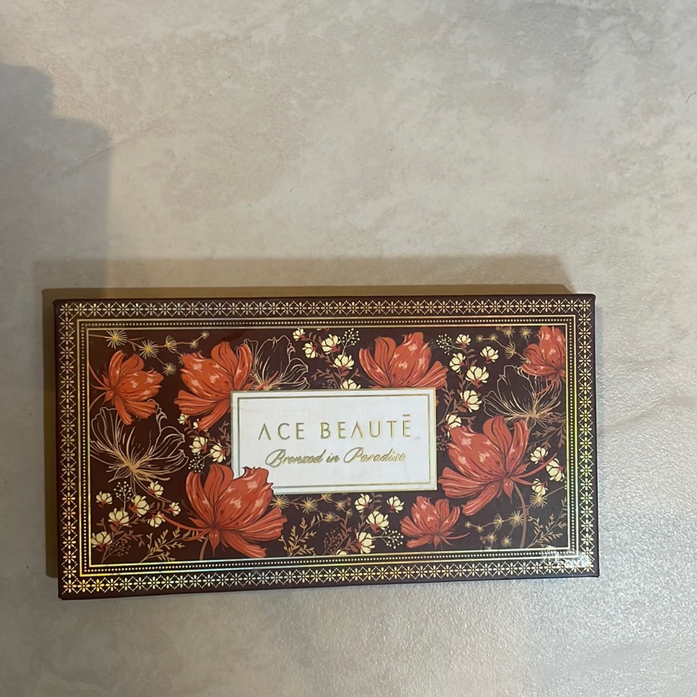 ace beaute bronze in Paradise